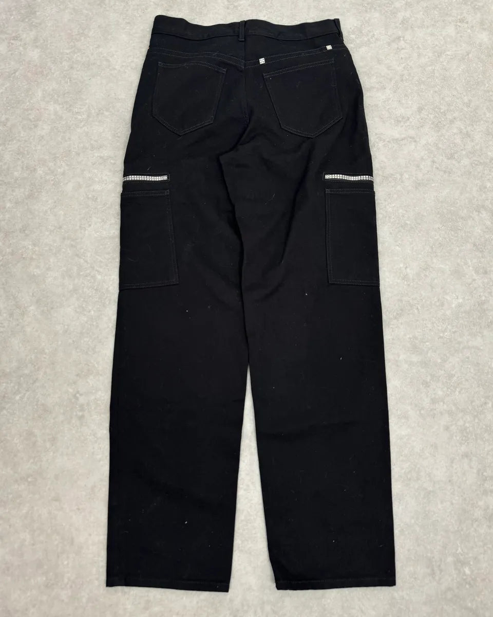 AW2023 Givenchy Black Cargo Pants by Matthew Williams kVHZmik 4