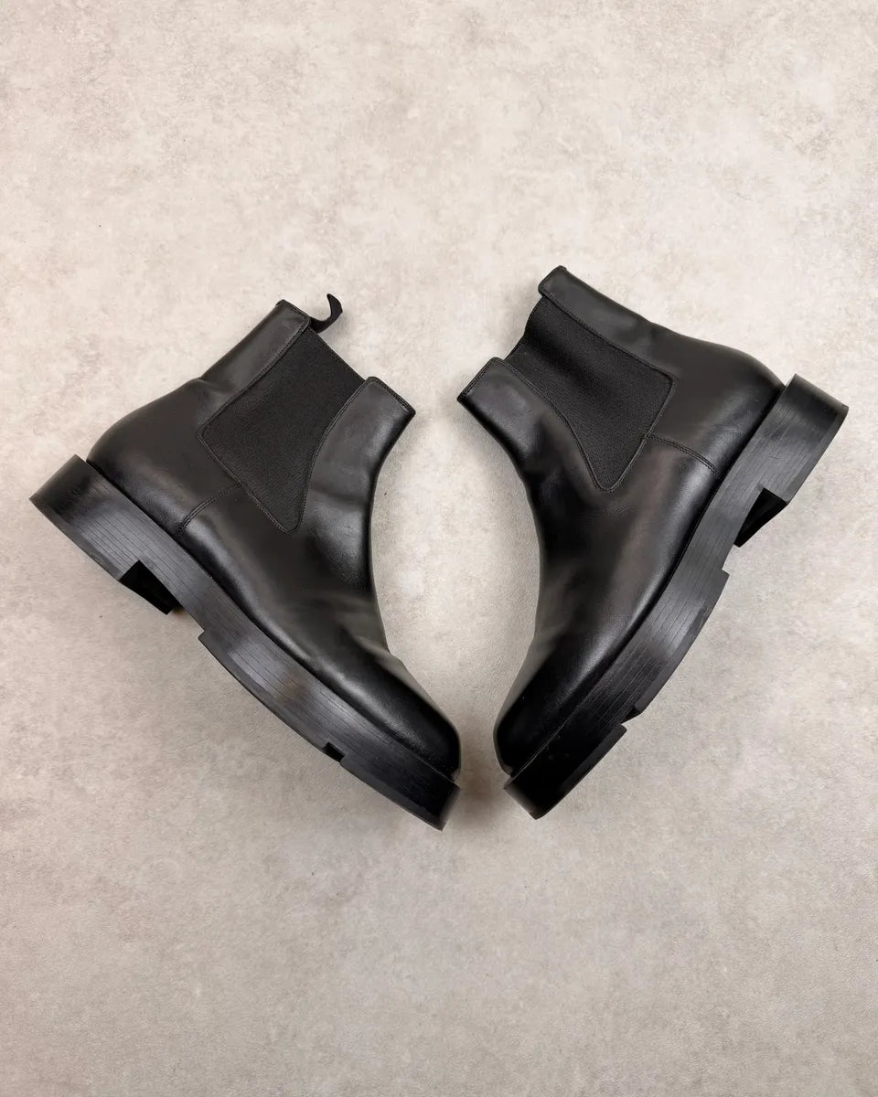 AW2023 Givenchy Black Leather Platform Boots OAdoGzy 4