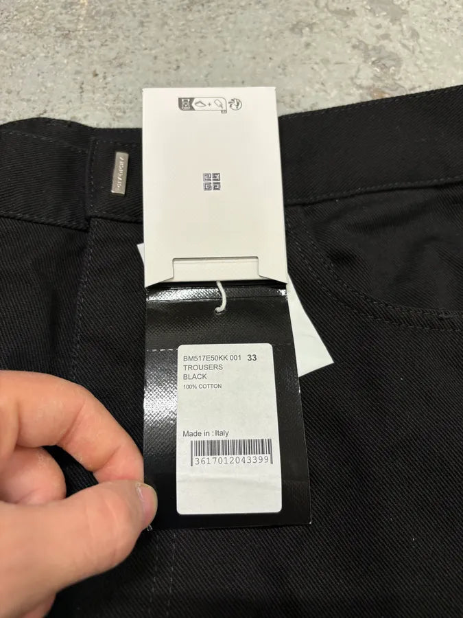 AW2023 Givenchy Black Multi Zips Cargo Pants FByibjo 12