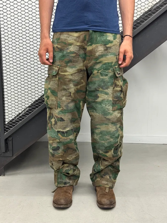 AW2023 Givenchy Sample Boro Camo Pants by Matthew Williams DIAunHk 0