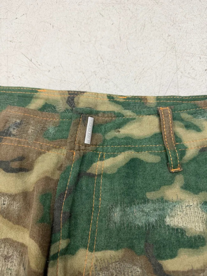 AW2023 Givenchy Sample Boro Camo Pants by Matthew Williams DIAunHk 12