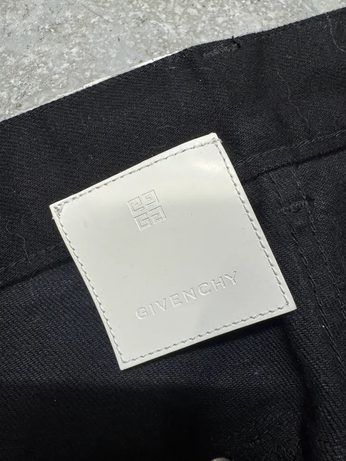 SS2021 Givenchy White Cracked Brut Denim Jeans by Matthew Williams DtLMtAa 11