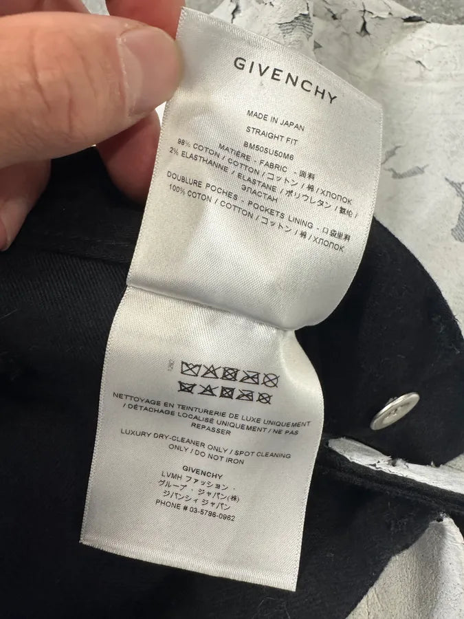 SS2021 Givenchy White Cracked Brut Denim Jeans by Matthew Williams DtLMtAa 13