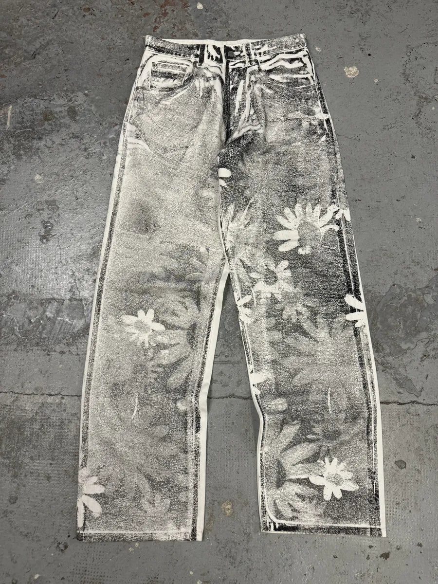 AW2023 Maison Margiela MM6 White & Black Trompe L’oeil Painted Flowers Pants ypmyGlO 3