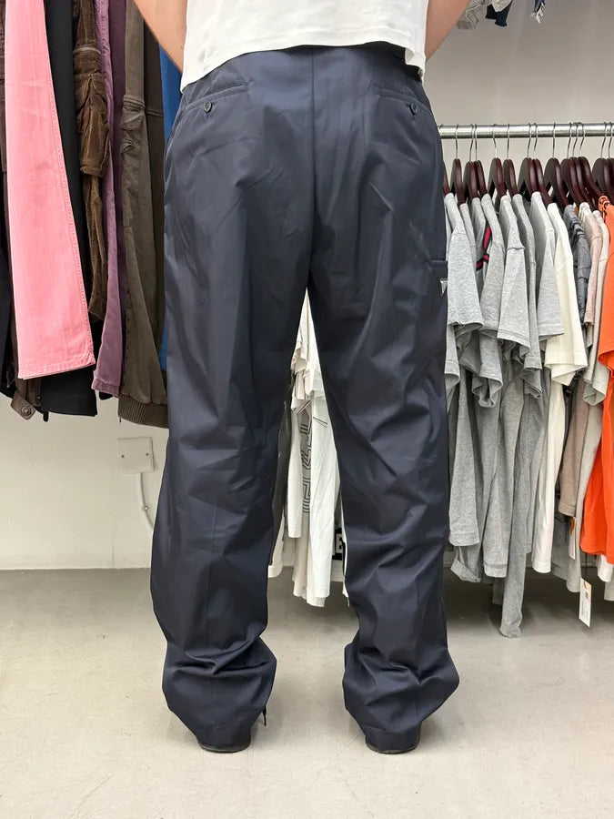 AW2022 Prada Signature Navy Nylon Trousers Pants adqWgXh 3