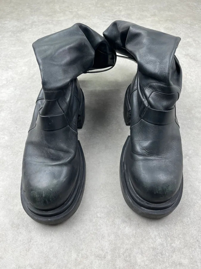 AW2024 Rick Owens Bogun Pull On Snap Black Leather Boots Wxgrzqx 2