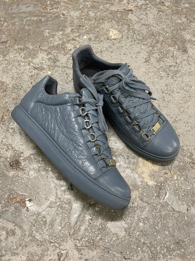 Balenciaga Arena Baby Blue Low Leather Shoes hcjDyLV 4