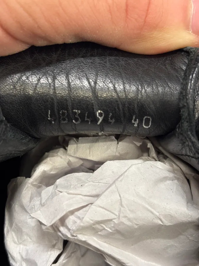 Balenciaga Arena Black Leather Low Sneakers lLVMFVv 8