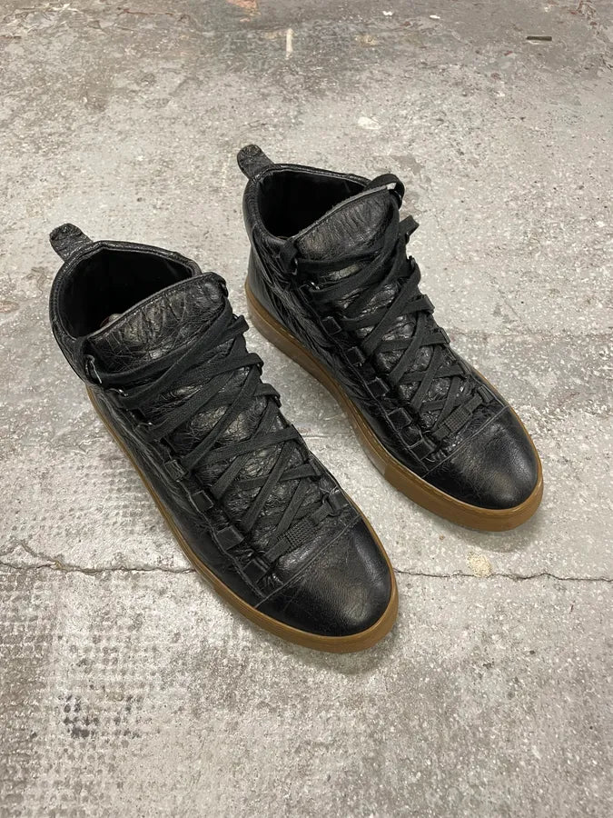 Balenciaga Arena Blistered Black Leather Gum Sole Shoes guEmpnD 3