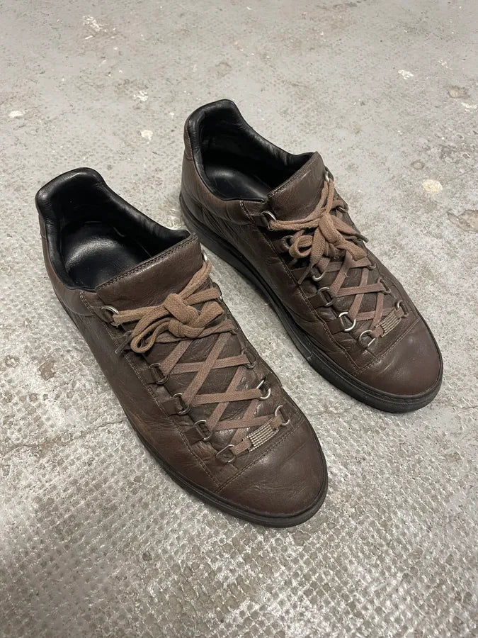 Balenciaga Arena Brown Leather Low Sneakers rWpHtLR 3