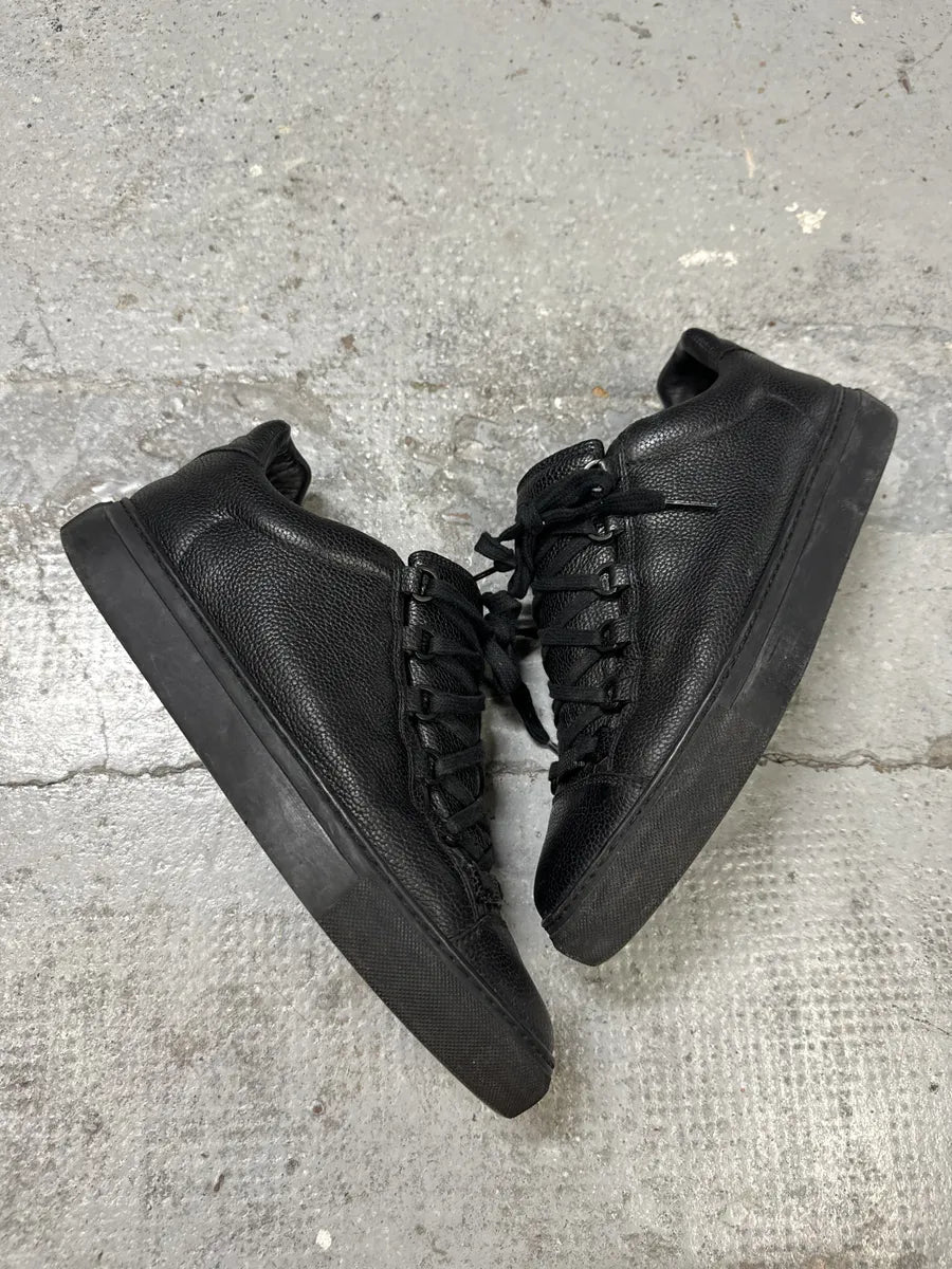 Balenciaga Arena Grained Leather Sneakers jGGEkxp 1