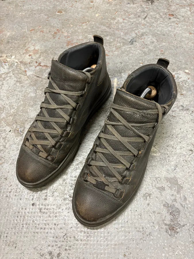 Balenciaga Arena Grey Grained Leather High Sneakers (43.5eu/us9.5) xkNtbdW 2
