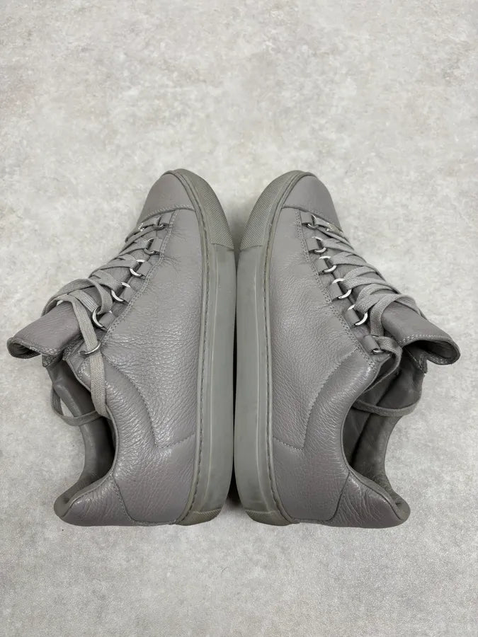 Balenciaga Arena Grey Low Leather Sneakers KfpvBln 3