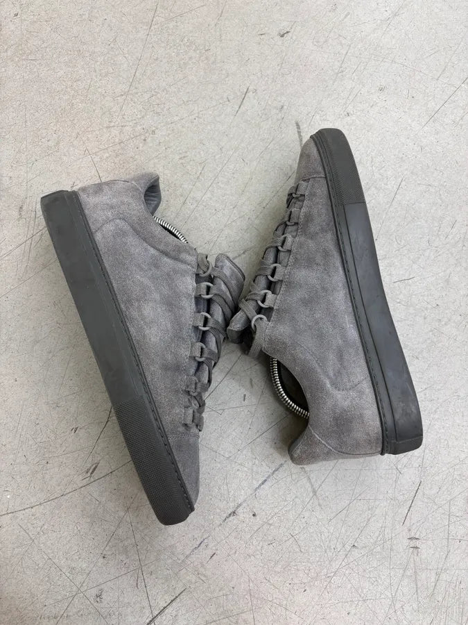 Balenciaga Arena Grey Suede Leather Low Sneakers SDVbYeY 5