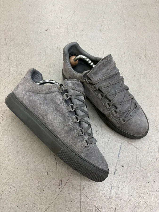 Balenciaga Arena Grey Suede Leather Low Sneakers SDVbYeY 4