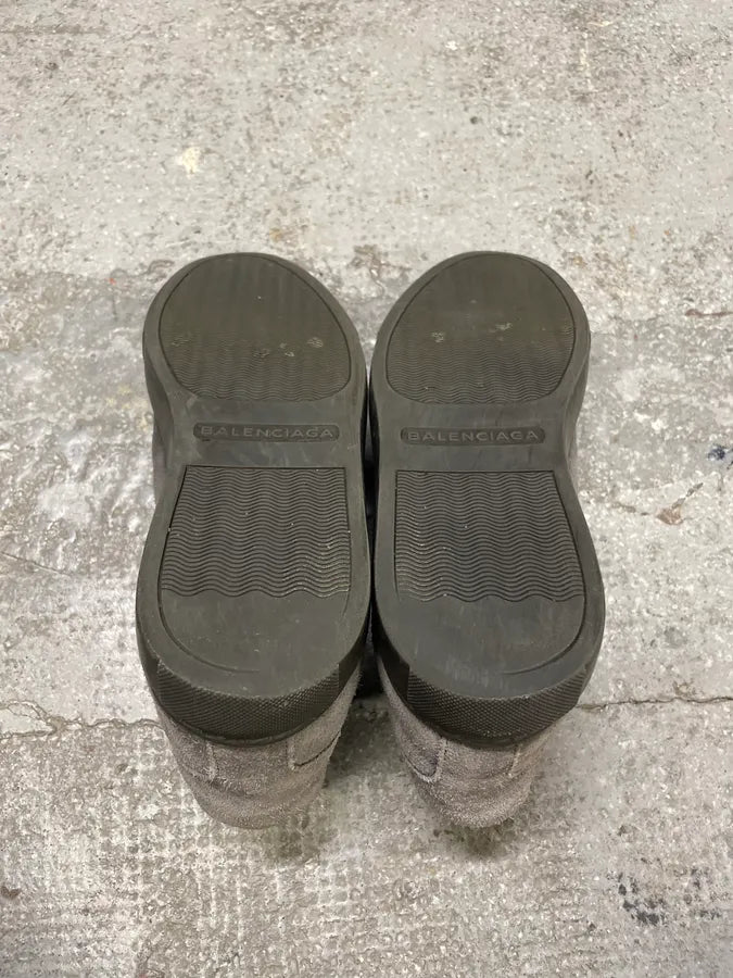 Balenciaga Arena Low Leather Grey Suede Sneakers (40.5eu/us7.5) 7