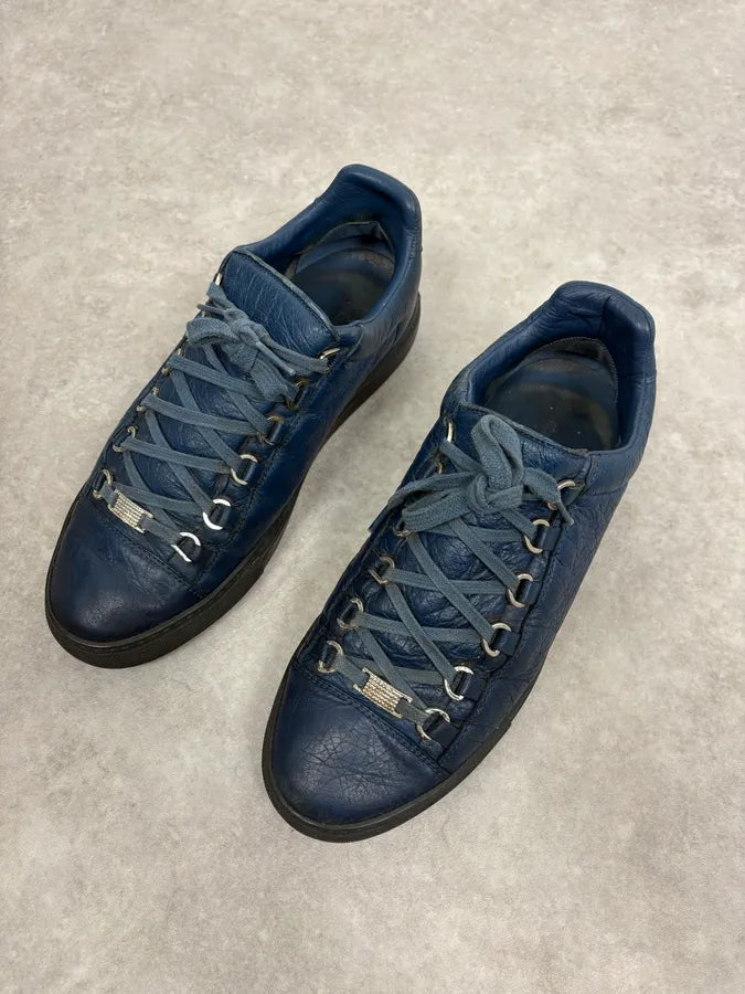 Balenciaga Arena Low Navy Leather Sneakers fEjojXS 3