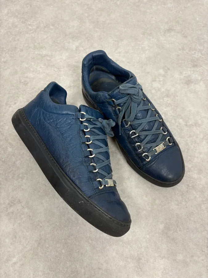 Balenciaga Arena Low Navy Leather Sneakers fEjojXS 4