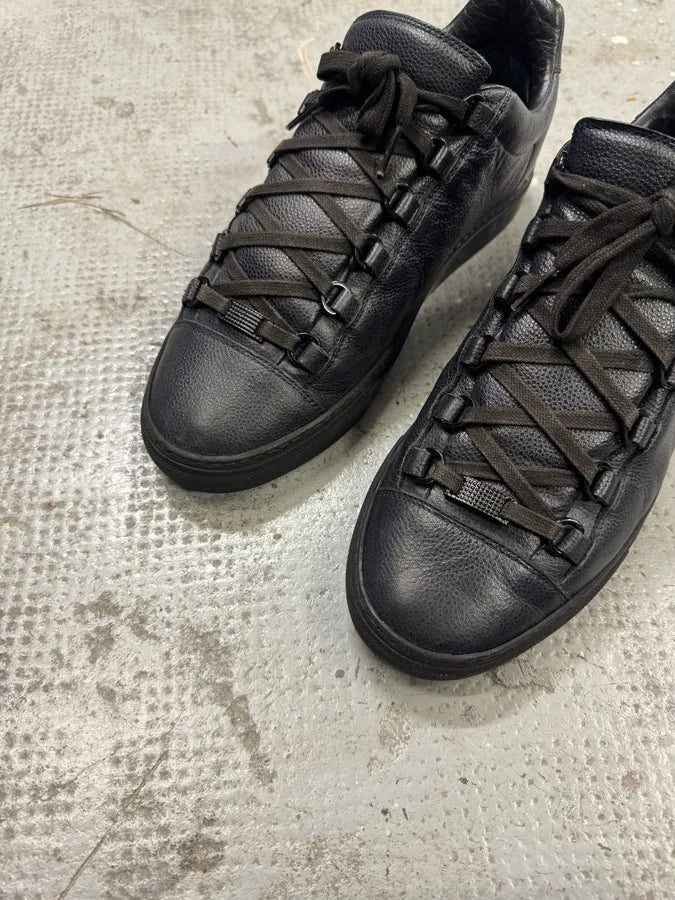 Balenciaga Arena Navy Black Low Leather Sneakers (42eu/us8.5) NJVMRLq 2