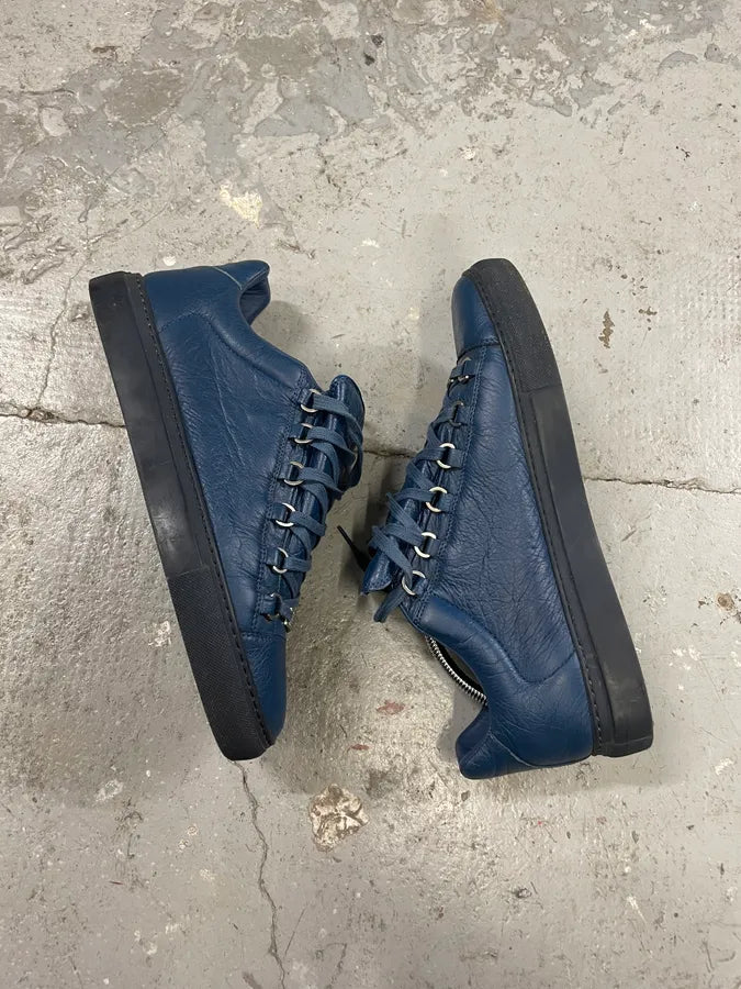 Balenciaga Arena Navy Low Leather Shoes (43.5eu/us9.5) 5