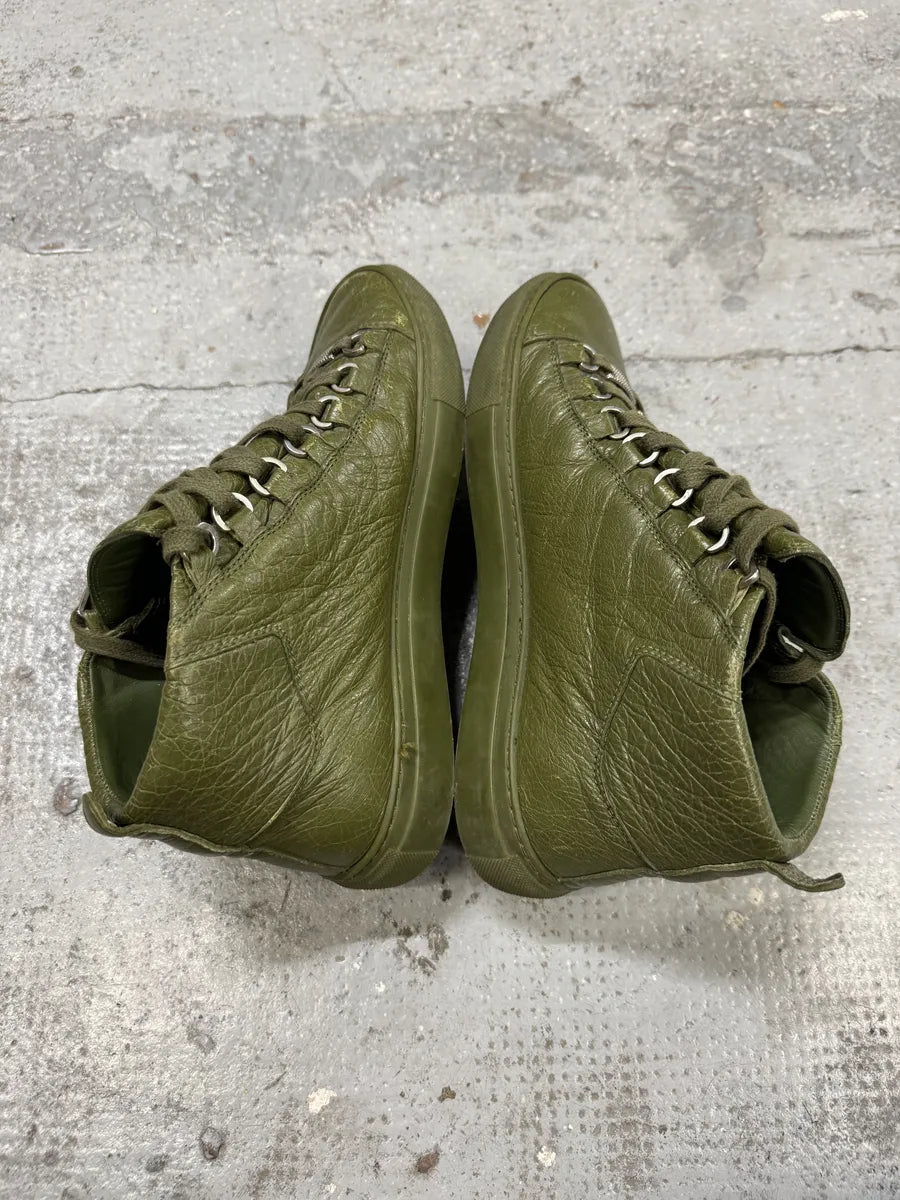 Balenciaga Arena Olive Green High Leather Sneakers IfeSeOt 3
