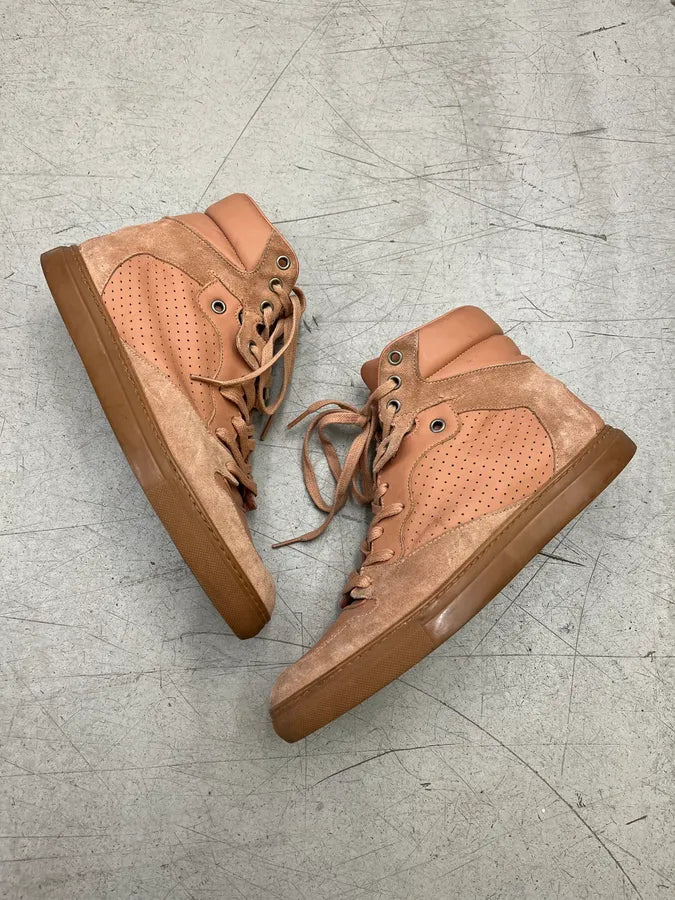 Balenciaga Beige Suede Leather Perforated High Sneakers oiidgGA 2