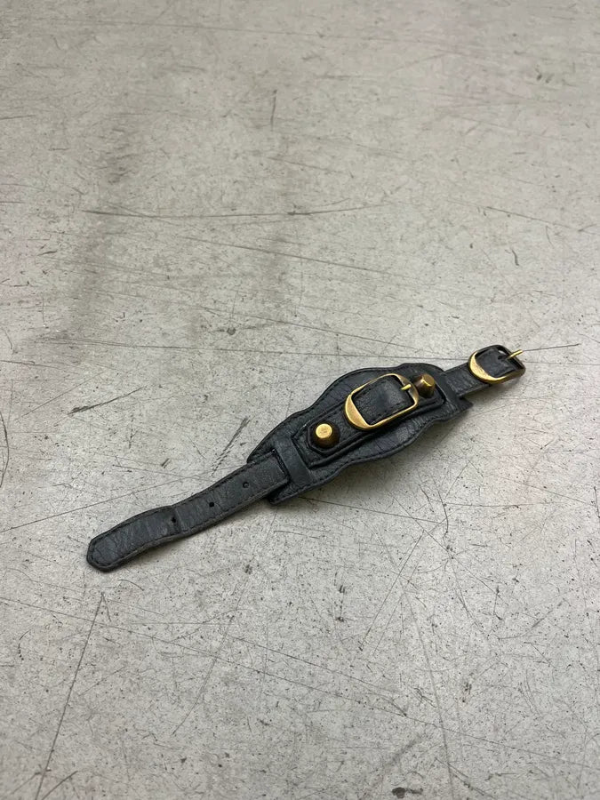 Balenciaga Black & Gold Studded City Leather Bracelet JISuBAx 3