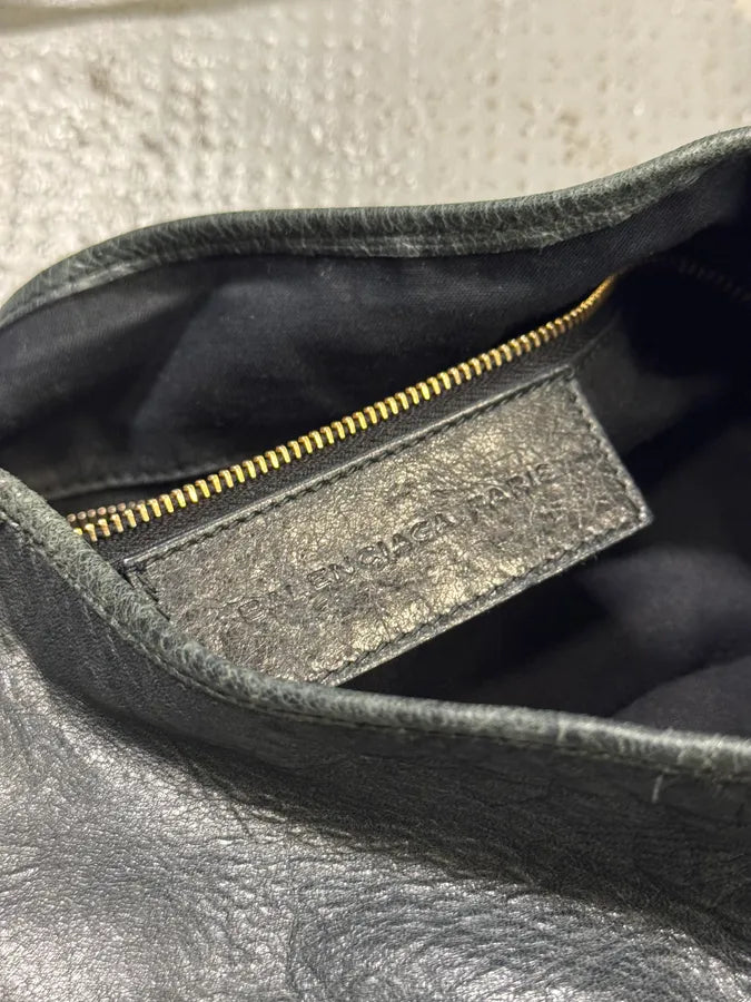 Balenciaga Black City Dark Green Leather Hobo Gold Hardware Bag tbKbfpz 5
