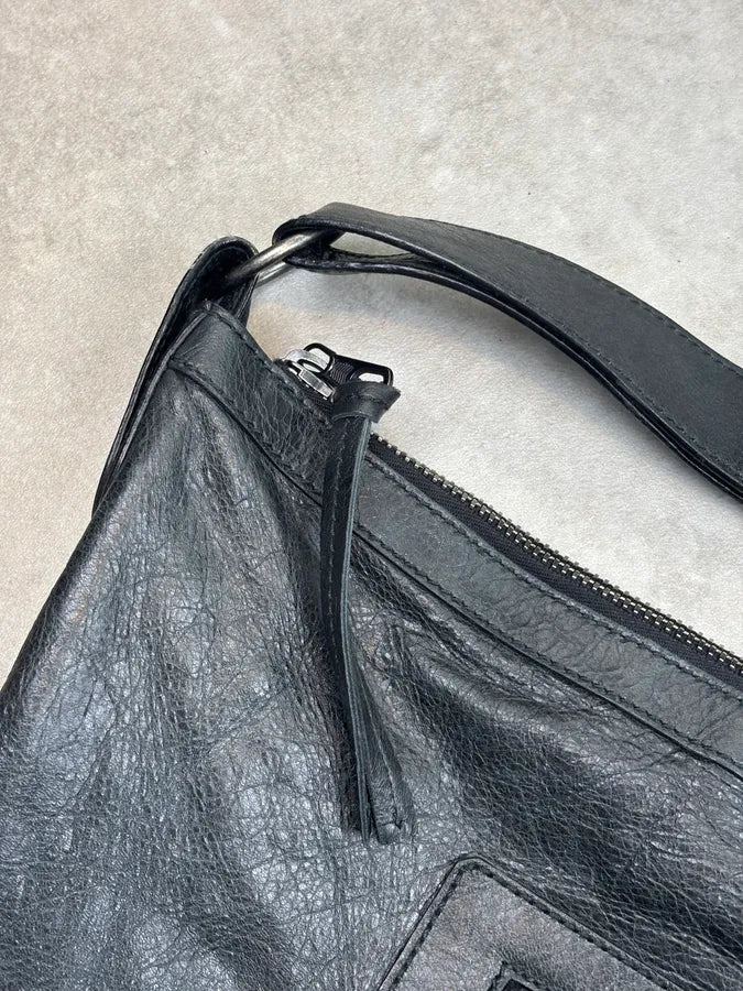 2010s Balenciaga Black Leather City Crossbody Bag CBRkFJW 8