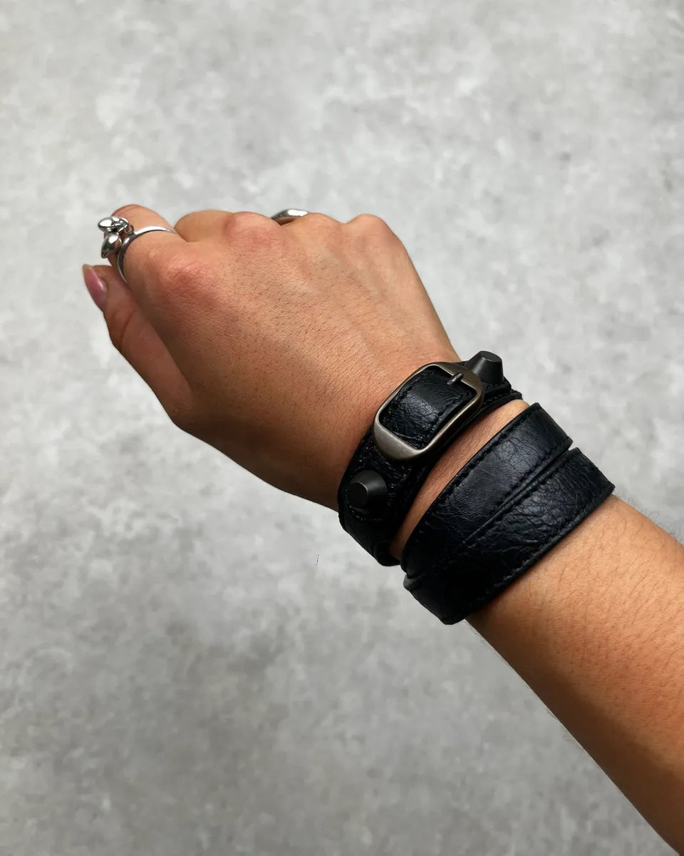 Balenciaga Black Leather Studded Buckle Bracelet yUBaRjQ 0