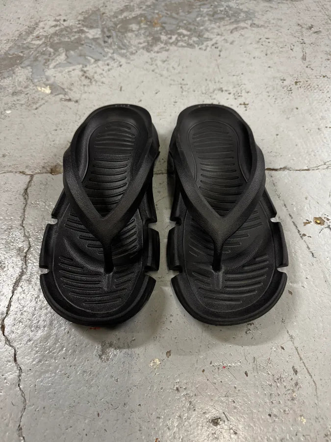 Balenciaga Black Mold Thong Sandals  WbWsgVd 1