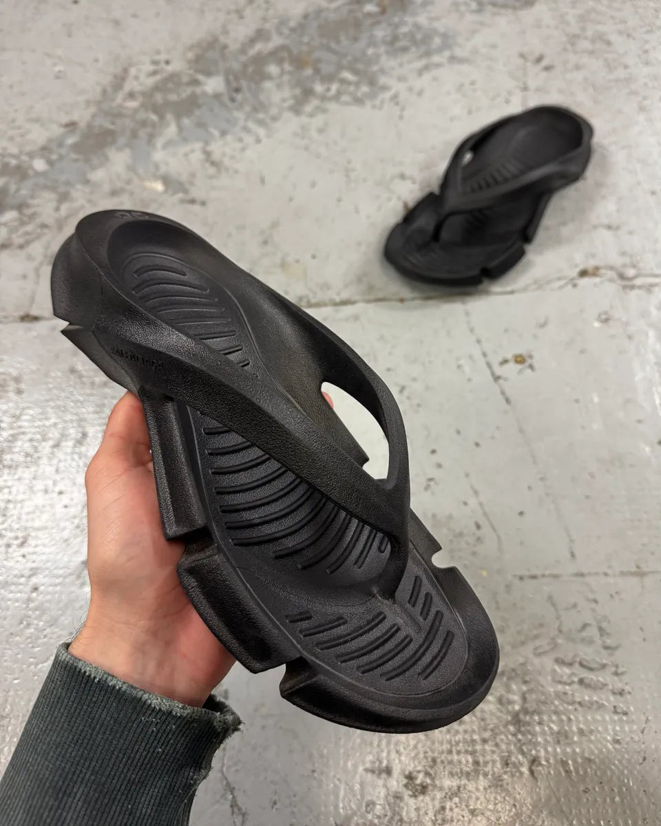 Balenciaga Black Mold Thong Sandals  WbWsgVd 0