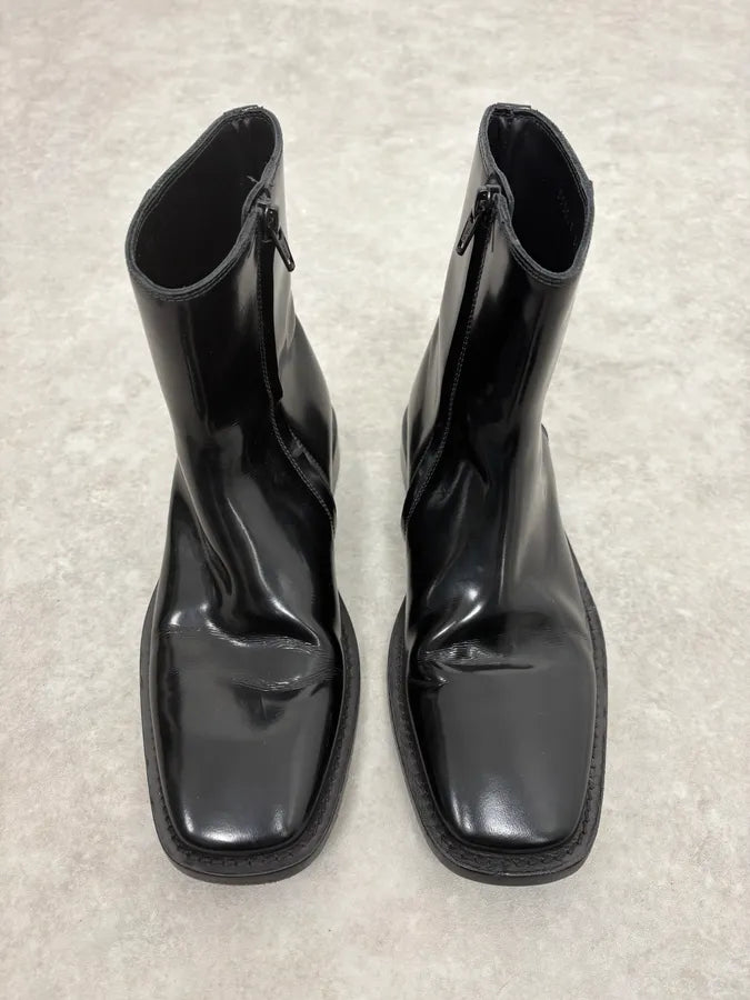 Balenciaga Black Squared Leather Boots UrnAYTK 1