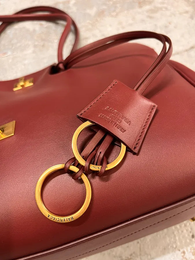 Balenciaga Bordeaux Leather Bell Air Handle Bag cNcgHHN 4