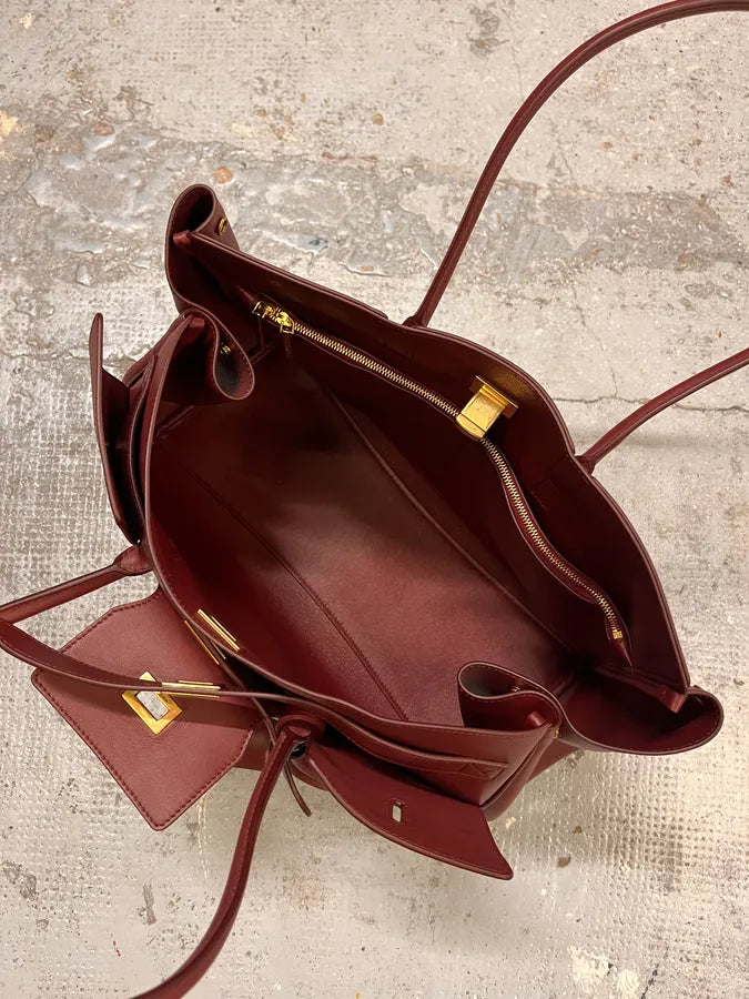 Balenciaga Bordeaux Leather Bell Air Handle Bag cNcgHHN 8