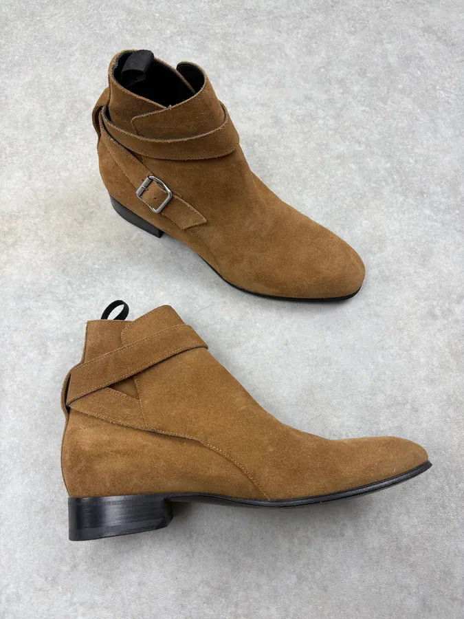 Balenciaga Camel Suede Buckle Chelsea Boots jQtJTLF 4