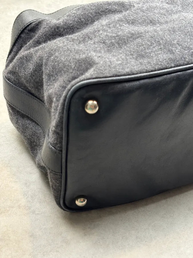 2000s Balenciaga Grey Wool Leather Multi-Pocket Handle Bag NKjfzEI 13
