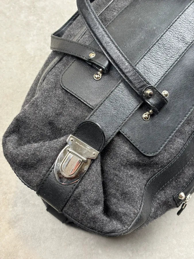 2000s Balenciaga Grey Wool Leather Multi-Pocket Handle Bag NKjfzEI 6