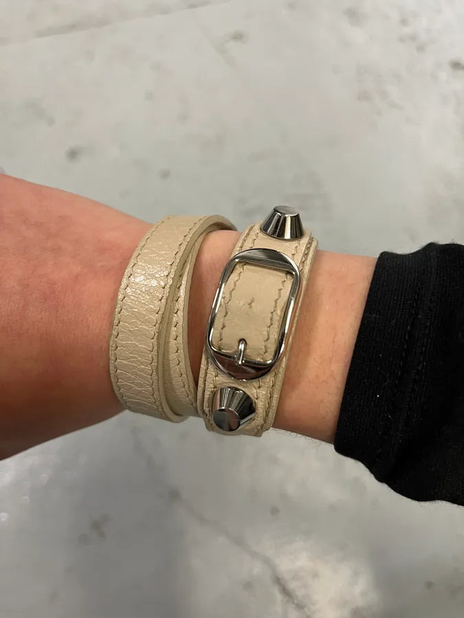 Balenciaga City Beige Studded Leather Bracelet pQgCjOh 2