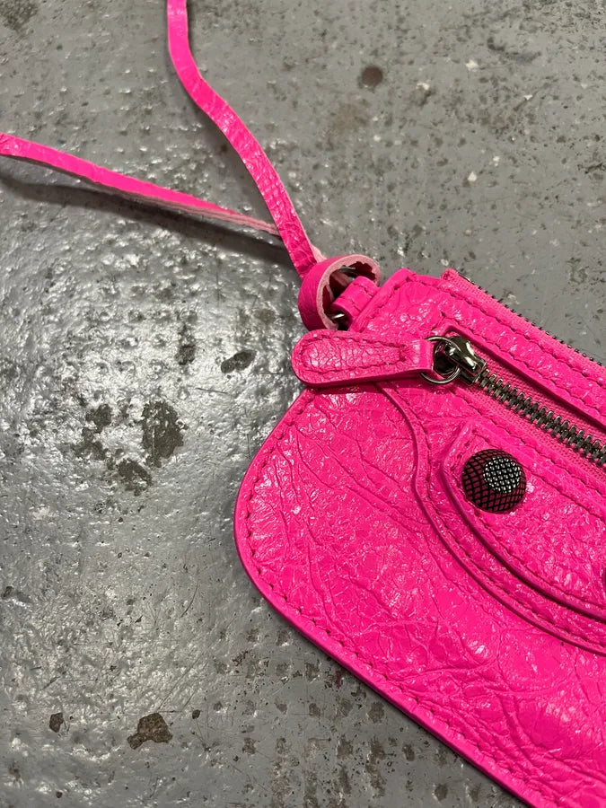 Balenciaga City Pink Cracked Leather Wallet TbxucNL 4