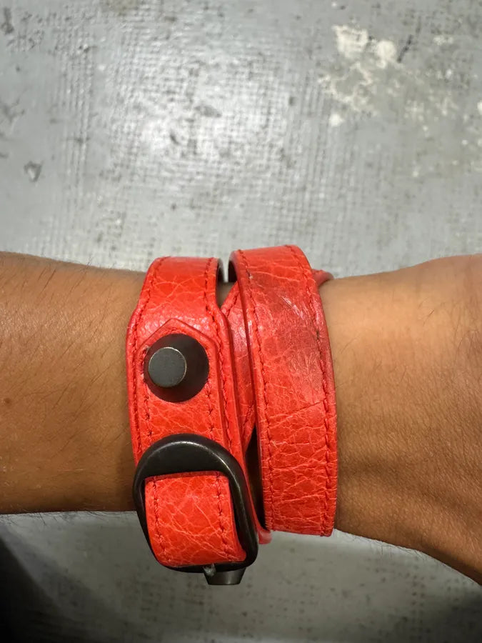 Balenciaga City Orange Studded Leather Bracelet AglzmhX 5
