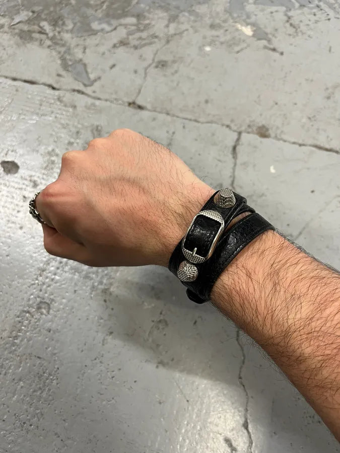 Balenciaga City Studded Black Leather Armband Bracelet YhsyeTn 0