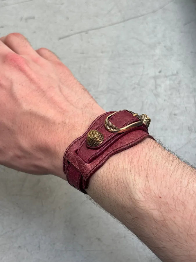 Balenciaga “Giant” Burgundy Leather Cuff Bracelet  twcmLjO 1