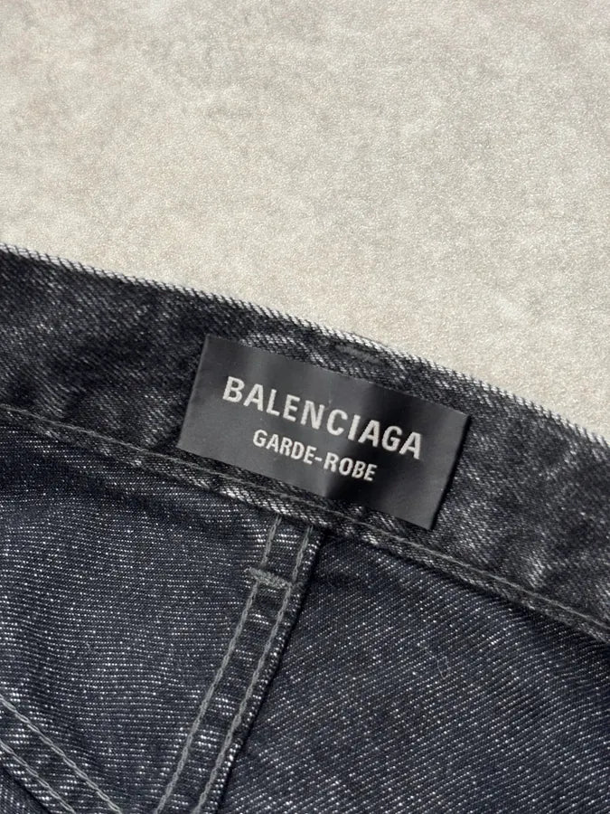 Balenciaga Grey Denim Straight Leg Jeans WnEUluy 10
