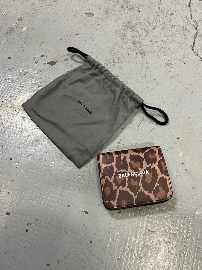 Balenciaga Leopard Print Leather Wallet CejMokN 1