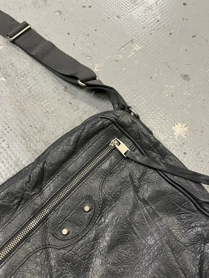Balenciaga Moto Black Leather Crossbody Bag ZZvciio 3