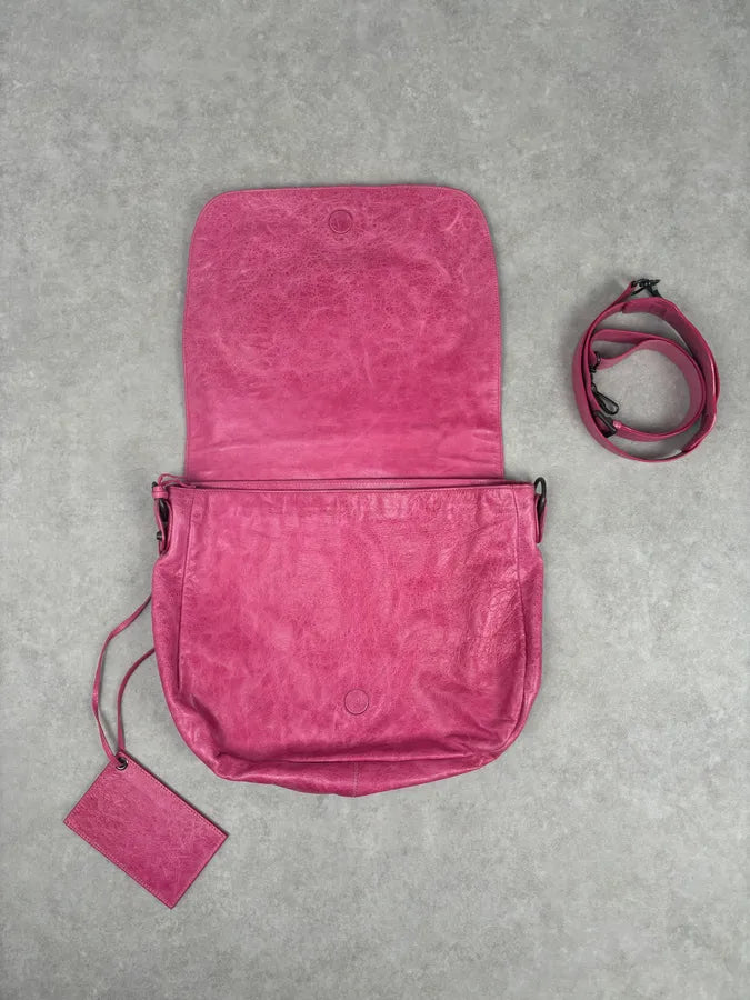 Balenciaga Moto City Messenger Studded Pink Bag pzvXRtx 9