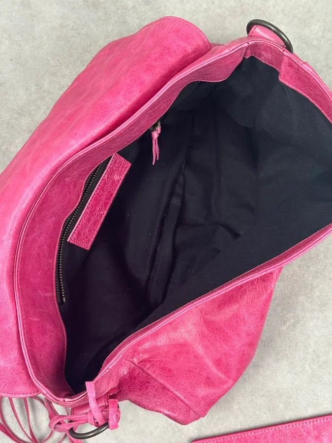 Balenciaga Moto City Messenger Studded Pink Bag pzvXRtx 17