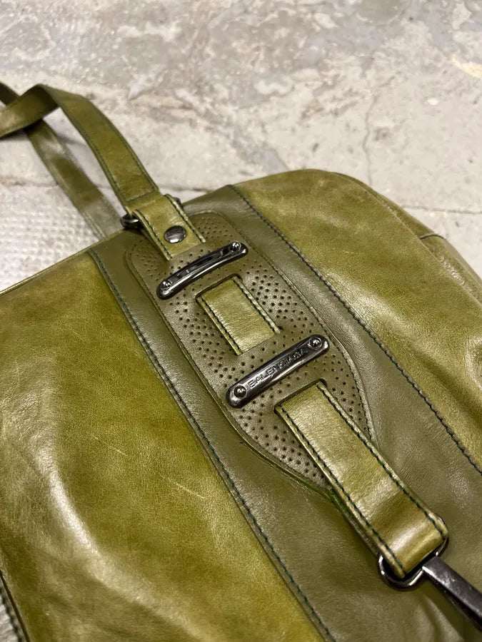 Balenciaga Olive Green Premium Leather Handle Bag (OS) xiObBSf 4