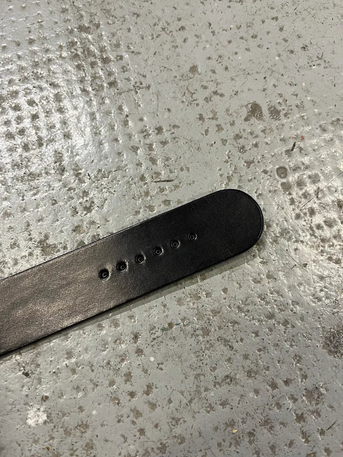 Balenciaga Paris Black Leather Minimalist Watch (OS) epgGGai 7